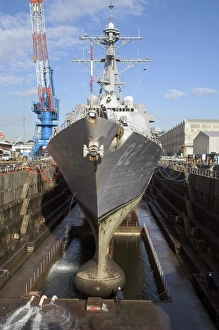 Guided missile destroyer USS Lassen enters a dry dock Guided missile destroyer USS Lassen enters a dry dock