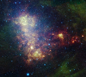 Infrared portrait revealing the stars and dust of the Small Magellanic Cloud Infrared portrait revealing the stars and dust of the Small Magellanic Cloud