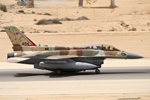 Israeli Air Force F-16I Sufa taxiing before take-off from Ramon Air Base, Israel Israeli Air Force F-16I Sufa taxiing before take-off from Ramon Air Base, Israel