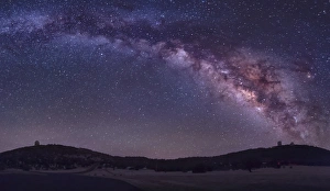 Milky Way rises the McDonald Observatory near Fort Davis, Texas Milky Way rises the McDonald Observatory near Fort Davis, Texas