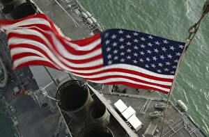 Images Dated 25th April 2003: Stars & Stripes flying boldly as seen from the crows nest aboard USS Donald Cook