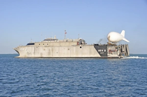 A TIF-25K aerostat tethered on the stern of high-speed vessel Swift A TIF-25K aerostat tethered on the stern of high-speed vessel Swift