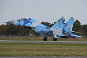 Ukrainian Air Force Su-27 Flanker taking off Ukrainian Air Force Su-27 Flanker taking off