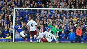 Images Dated 18th October 2014: Barclays Premier League - Everton v Aston Villa - Goodison Park