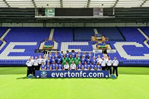 Images Dated 15th September 2009: Everton Squad 2009 / 10