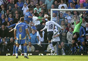Football - Portsmouth v Everton Barclays Premier League Football - Portsmouth v Everton Barclays Premier League