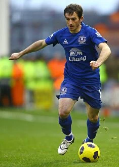 Images Dated 6th November 2010: Leighton Baines in Action: Everton vs. Blackpool, Premier League (6 November 2010), Bloomfield Road