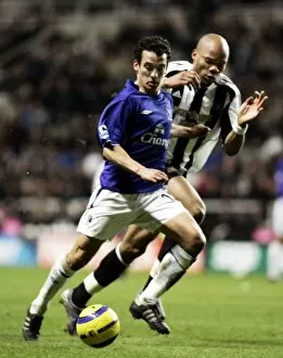 Images Dated 25th February 2006: Leon Osman