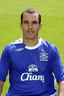 Images Dated 11th August 2006: Leon Osman - Head shot