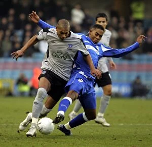 Images Dated 7th January 2006: Marcus Bent's Escape Act: Outwitting Millwall's Marvin Elliott