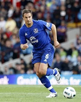 Images Dated 9th December 2010: Phil Jagielka