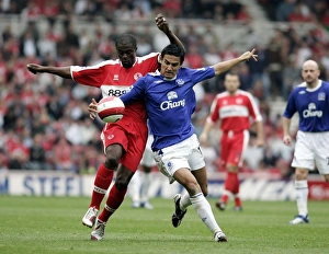 The Riverside Stadium - Middlesbrough's George Boateng and Everton's Tim Cahill The Riverside Stadium - Middlesbrough's George Boateng and Everton's Tim Cahill