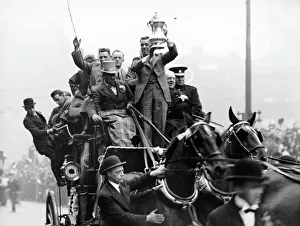 Soccer - FA Cup - Everton Winners Parade - Liverpool - 1933 Soccer - FA Cup - Everton Winners Parade - Liverpool - 1933