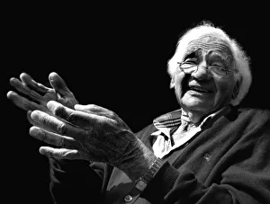 Clapping Gallery: The Art of growing older