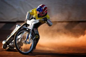 Speedway Gallery: Going Sideways