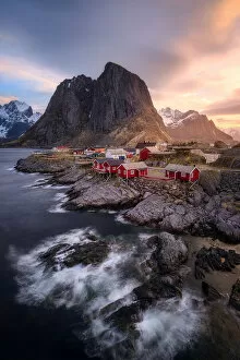 Cabins Gallery: Golden Morning in Hamnoy