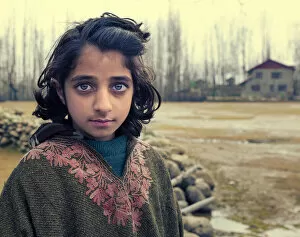 Blue Eyes Gallery: Kashmiri girl