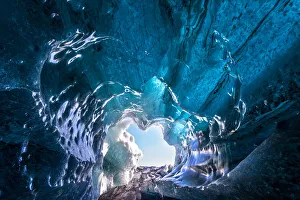 Vatnajokull Gallery: Outside World