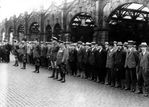 Veteran members of Sheffield City Battalion at Midland Station, 1923 Veteran members of Sheffield City Battalion at Midland Station, 1923