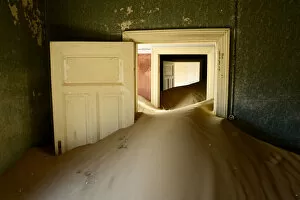 Images Dated 2nd October 2013: Abandoned house full of sand. Kolmanskop Ghost Town, an old diamond-mining town where