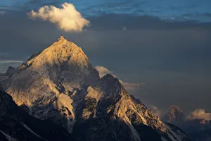Evening light on Gruppo del Sorapiss, Dolomite Mountains, Belluno Province, Veneto Evening light on Gruppo del Sorapiss, Dolomite Mountains, Belluno Province, Veneto