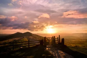 The Great Ridge nr. Castleton at sunrise, looking towards Lose Hill The Great Ridge nr. Castleton at sunrise, looking towards Lose Hill