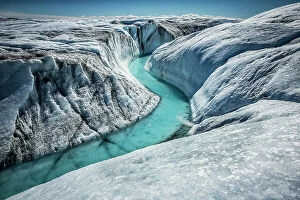 Ice Cap Gallery: Meltwater river running through the Greenland ice cap, June 2013