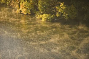 Images Dated 5th October 2008: Mist over the water surface of Gradinsko Lake at dawn, Upper Lakes, Plitvice Lakes National Park