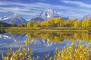 Oxbow Bend of the Snake River with the Grand Tetons on the horizon, Grand Teton National Park Oxbow Bend of the Snake River with the Grand Tetons on the horizon, Grand Teton National Park