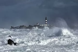 Images Dated 8th February 2014: Rough seas at Creac h lighthouse during Storm Ruth, Ile d Ouessant