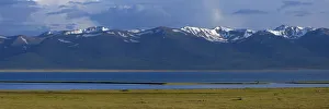Song-Kul Lake, Karatal-Japyryk State Nature Reserve, Tian Shan mountains, Kyrgyzstan Song-Kul Lake, Karatal-Japyryk State Nature Reserve, Tian Shan mountains, Kyrgyzstan