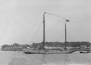Ketch Gallery: The 118 foot ketch Fidra at anchor, 1922. Creator: Kirk & Sons of Cowes