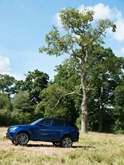 Four Wheel Drive Gallery: 2017 Range Rover Sport SVR. Creator: Unknown