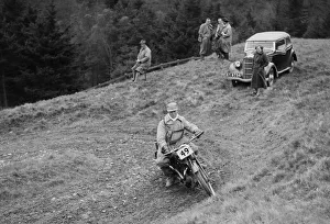 347 cc Ariel of F Gooding competing in the MCC Edinburgh Trial, Roxburghshire, Scotland 347 cc Ariel of F Gooding competing in the MCC Edinburgh Trial, Roxburghshire, Scotland