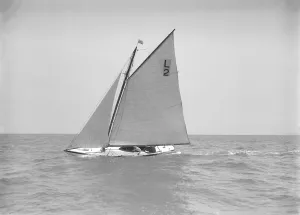 The 6 Metre Correnzia close-hauled, 1911. Creator: Kirk & Sons of Cowes The 6 Metre Correnzia close-hauled, 1911. Creator: Kirk & Sons of Cowes