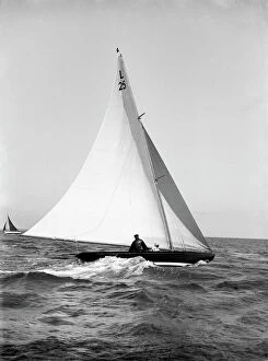 Yachting Collection: The 6 Metre Stella, 1914. Creator: Kirk & Sons of Cowes