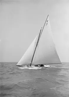 The 7 Metre Ginerva (K7) under sail, 1911. Creator: Kirk & Sons of Cowes The 7 Metre Ginerva (K7) under sail, 1911. Creator: Kirk & Sons of Cowes