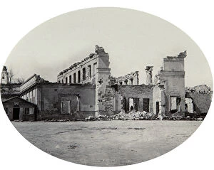Images Dated 19th November 2009: Damaged building in Sevastopol after the Crimean War, Crimea, 1850s