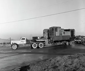 Early 1940s Diamond T truck pulling a large load, South Yorkshire, 1962 Early 1940s Diamond T truck pulling a large load, South Yorkshire, 1962