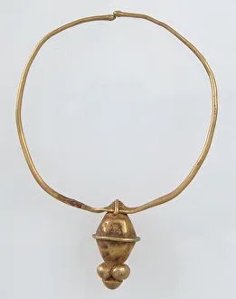 Earring, Avar, 3rd century (?). Creator: Unknown Earring, Avar, 3rd century (?). Creator: Unknown