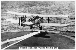 Images Dated 7th July 2007: Fairey III F reconnaissance plane taking of from the aircraft carrier HMS Courageous, 1937