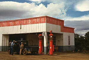 Pick Up Truck Gallery: Filling station and garage at Pie Town, New Mexico, 1940. Creator: Russell Lee