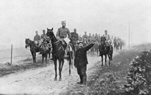 Images Dated 21st August 2006: French cavalry on a reconnaissance mission, Somme, France, 1914