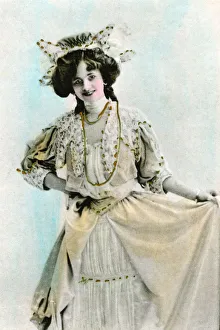 Gertie Millar (1879-1952), English actress and singer, 1906.Artist: Davidson Brothers Gertie Millar (1879-1952), English actress and singer, 1906.Artist: Davidson Brothers