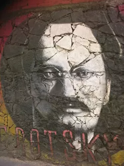 Leon Gallery: Graffiti of Leon Trotsky. Artist: Anonymous