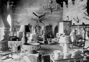 The Great Hall, Warwick Castle, 1924-1926.Artist: HN King The Great Hall, Warwick Castle, 1924-1926.Artist: HN King