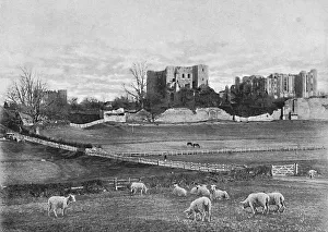 Kenilworth Castle, c1896. Artist: Grayson Clarke Kenilworth Castle, c1896. Artist: Grayson Clarke
