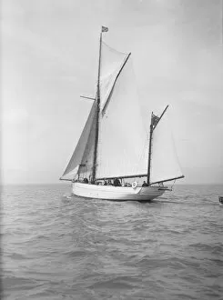 Ketch Gallery: The ketch Aphrodite under sail, 1911. Creator: Kirk & Sons of Cowes