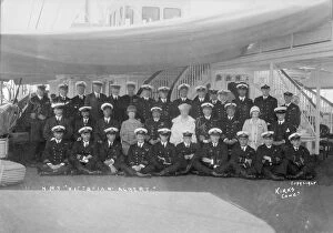 Queen Mary Of Teck Gallery: King George V and Queen Mary aboard HMY Victoria and Albert, with her crew, c1933