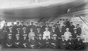 Queen Mary Of Teck Gallery: King George V, Queen Mary and crew on board HMY Victoria and Albert, 1927. Creator